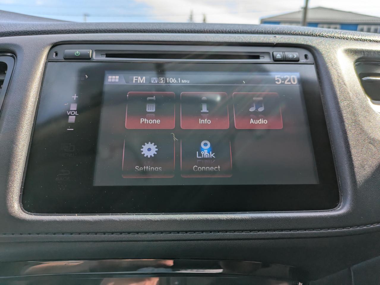 2016 Honda HR-V 4WD 4dr CVT LX Photo