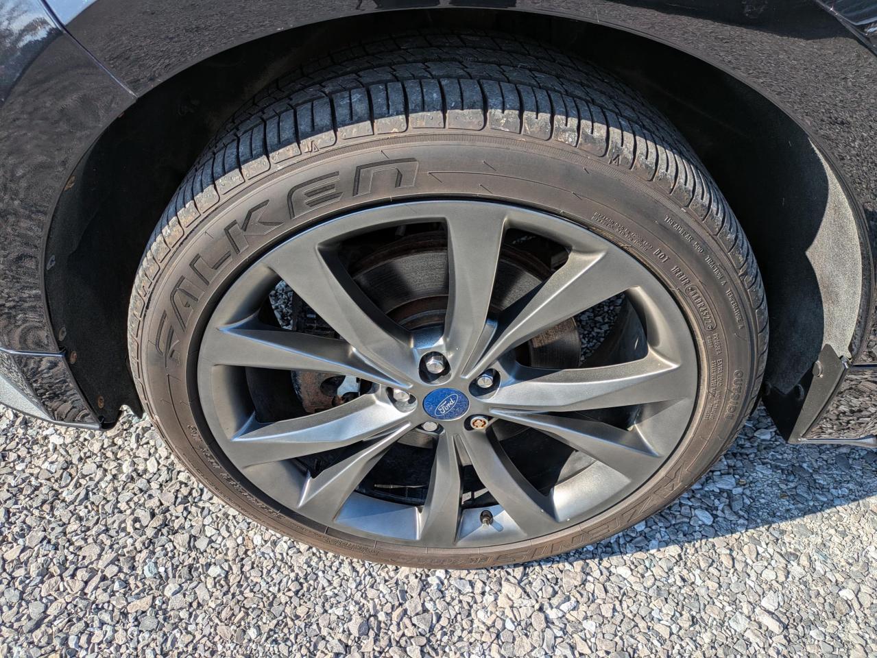 2016 Ford Edge Sport SPORT AWD Photo