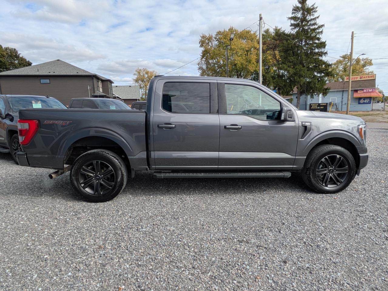 2022 Ford F-150 Lariat Photo