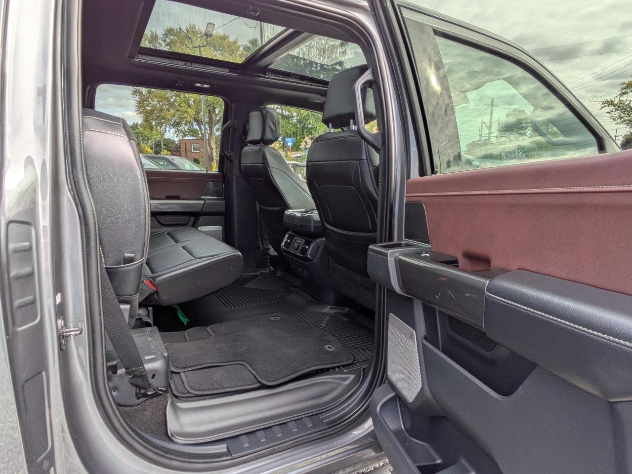 2022 Ford F-150 Lariat Photo