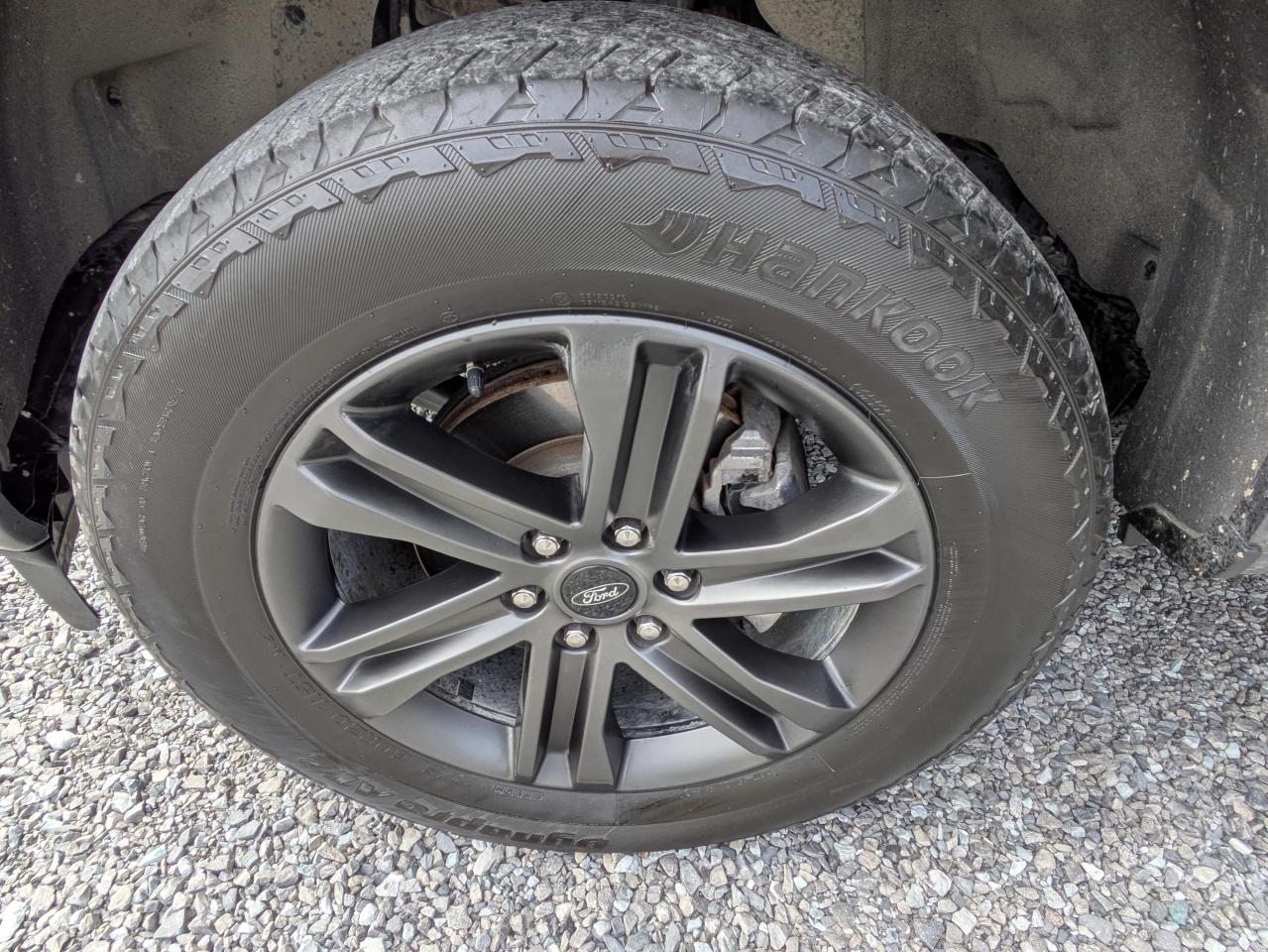 2022 Ford F-150 Lariat LARIAT SUPERCREW 5.5 Photo