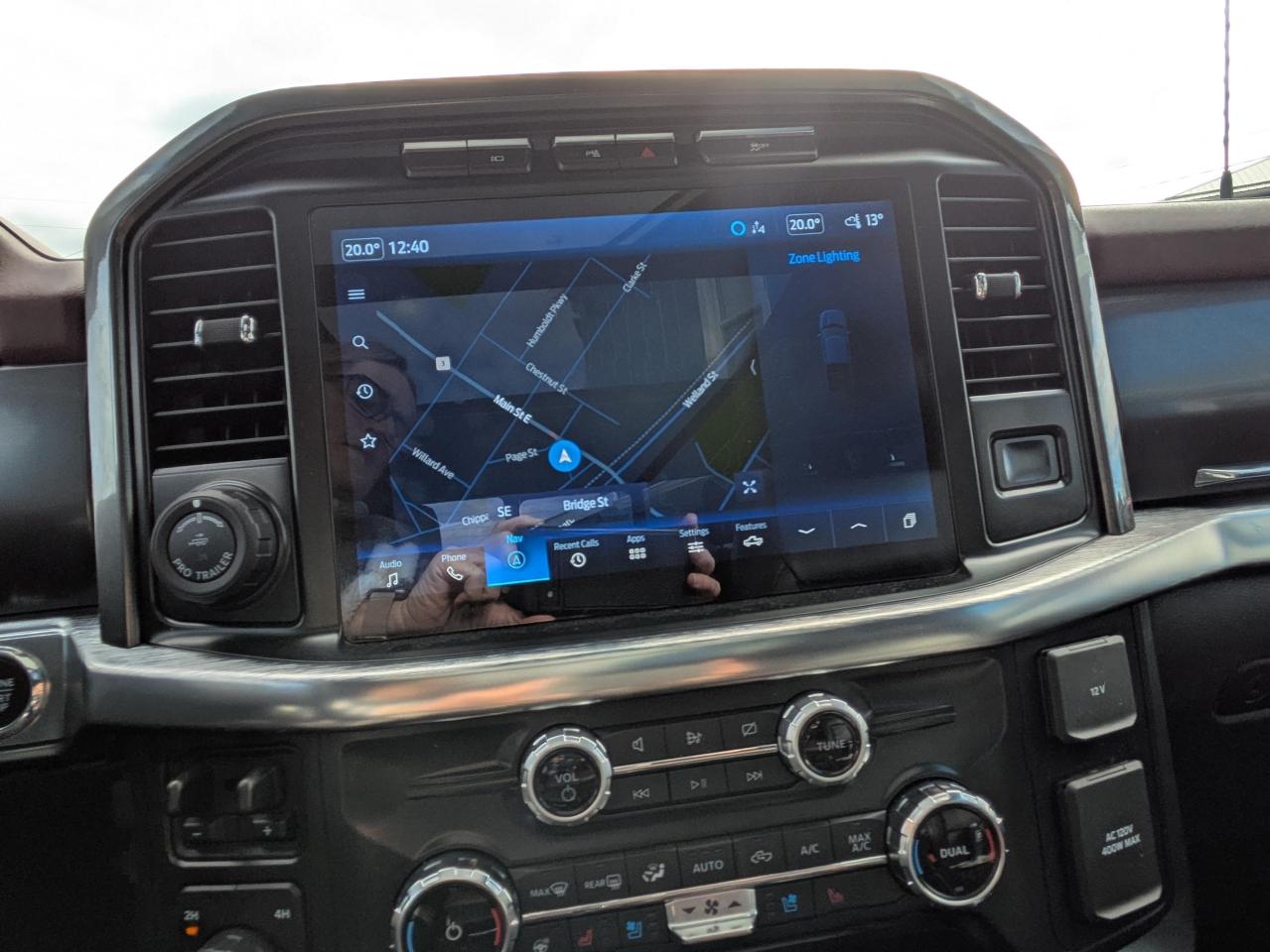 2022 Ford F-150 Lariat LARIAT SUPERCREW 5.5 Photo