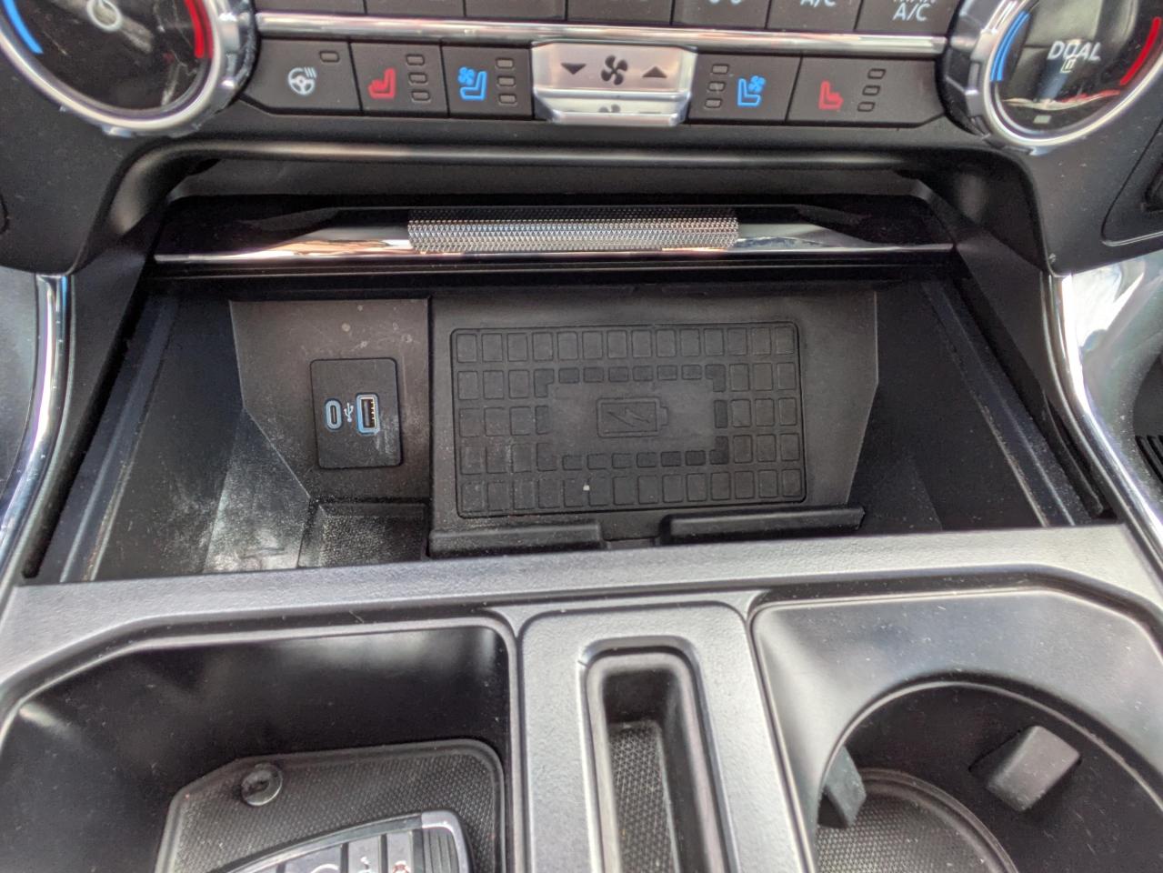 2022 Ford F-150 Lariat LARIAT SUPERCREW 5.5 Photo