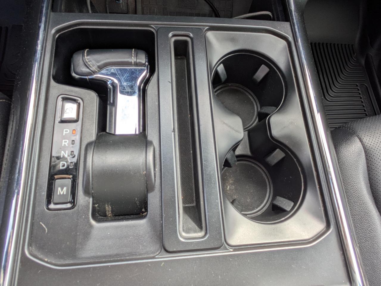 2022 Ford F-150 Lariat LARIAT SUPERCREW 5.5 Photo