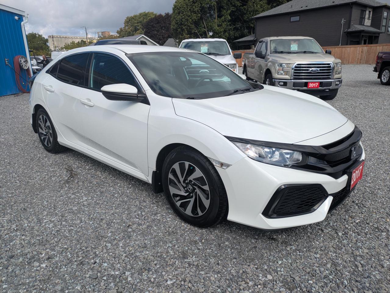 2017 Honda Civic 5dr CVT LX Photo
