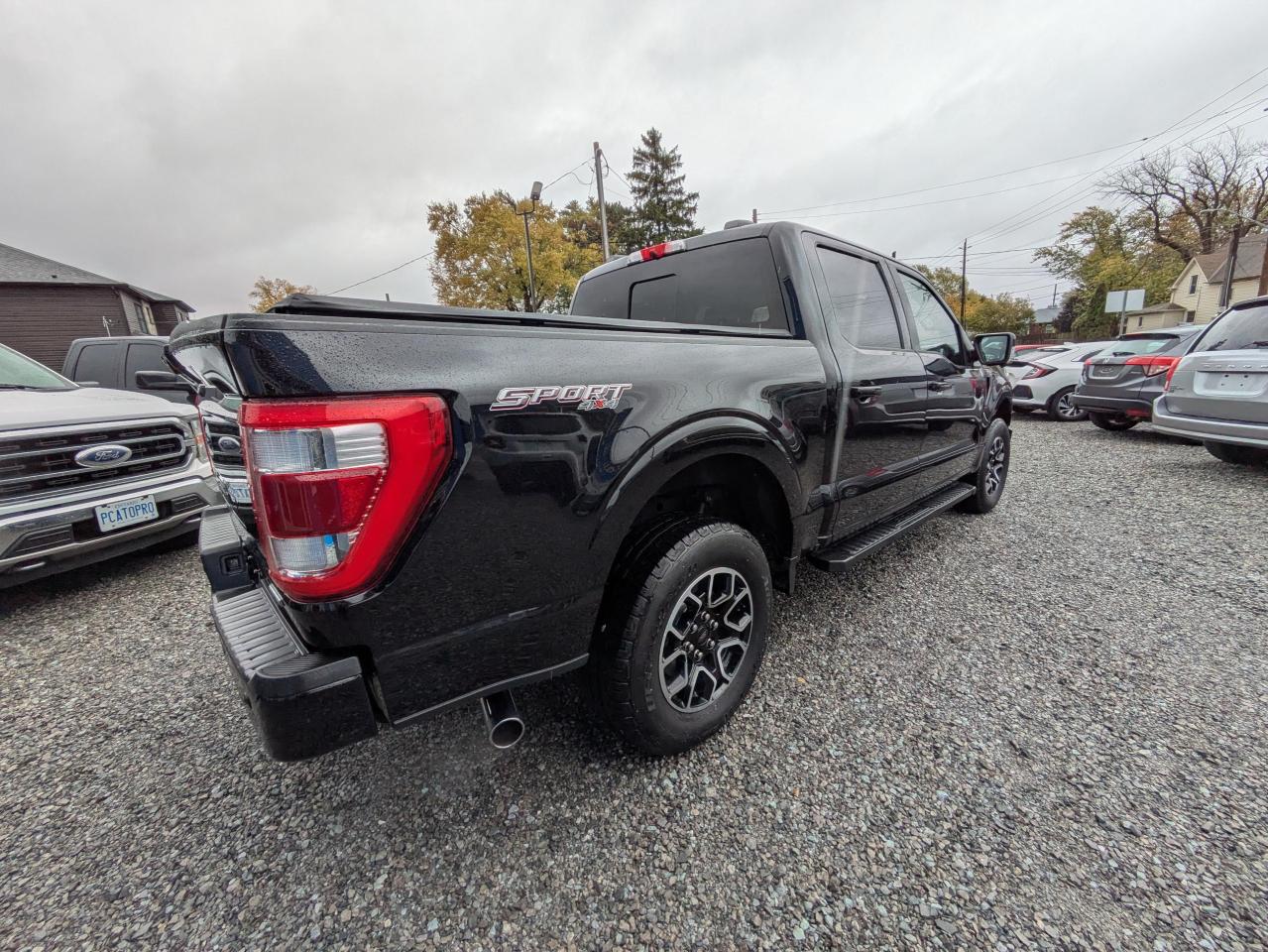 2021 Ford F-150 Lariat LARIAT SUPERCREW 5.5 Photo