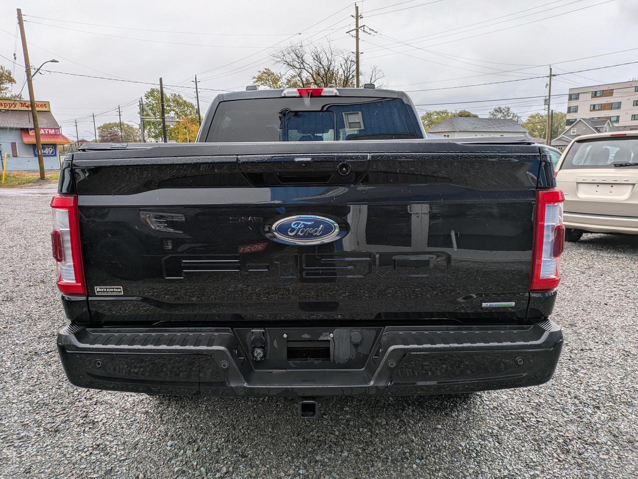 2021 Ford F-150 Lariat 4WD SuperCrew 5.5' Box Photo3