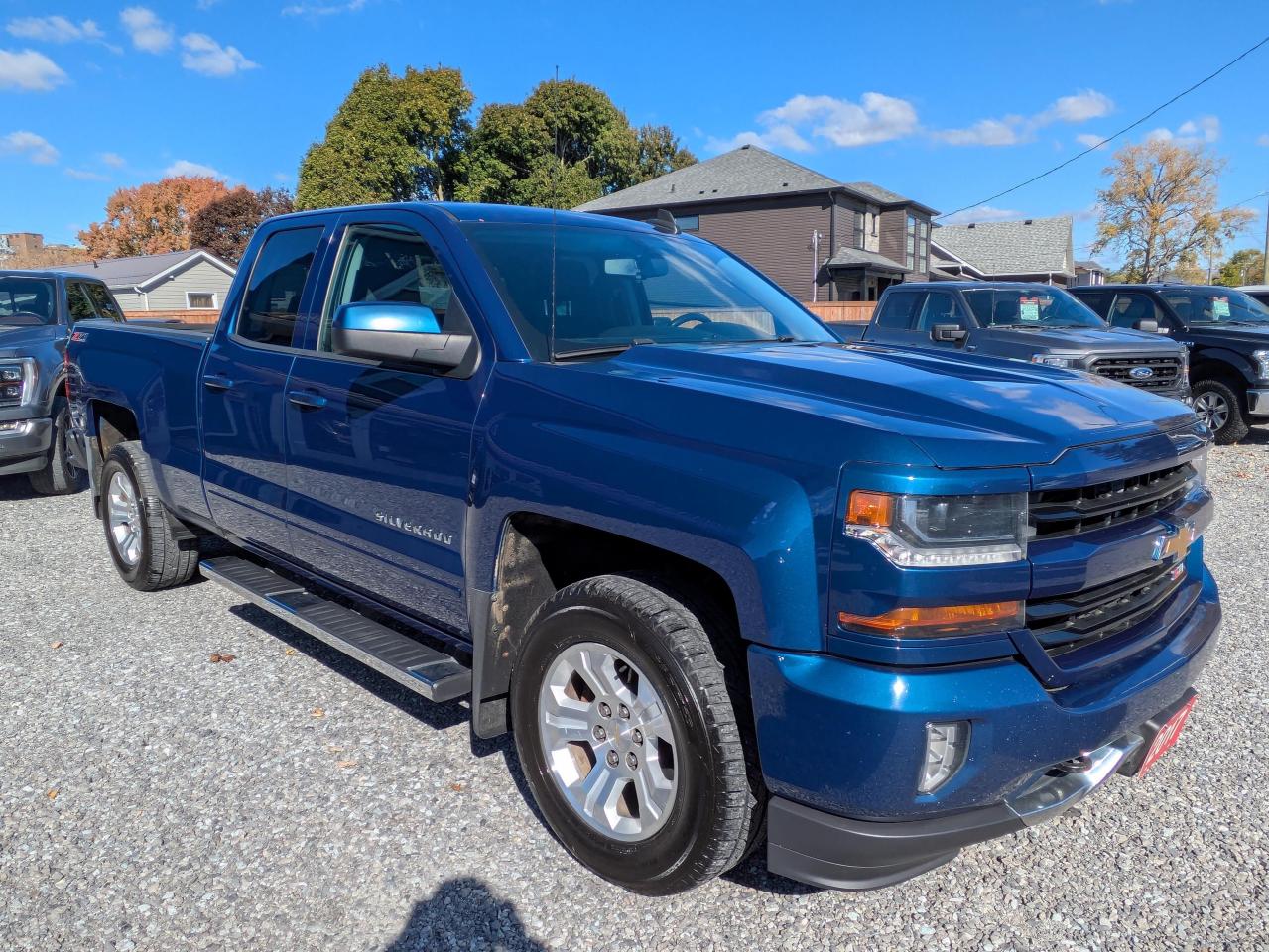 2017 Chevrolet Silverado 1500 4WD DOUBLE CAB 143.5" LT W/2LT Photo