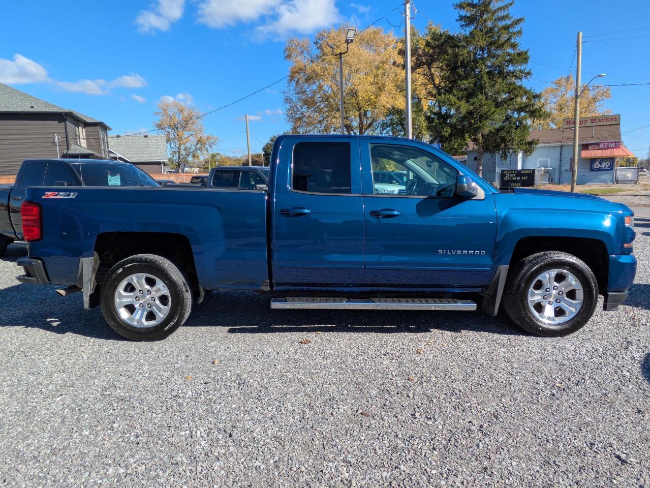 2017 Chevrolet Silverado 1500 4WD DOUBLE CAB 143.5" LT W/2LT Photo