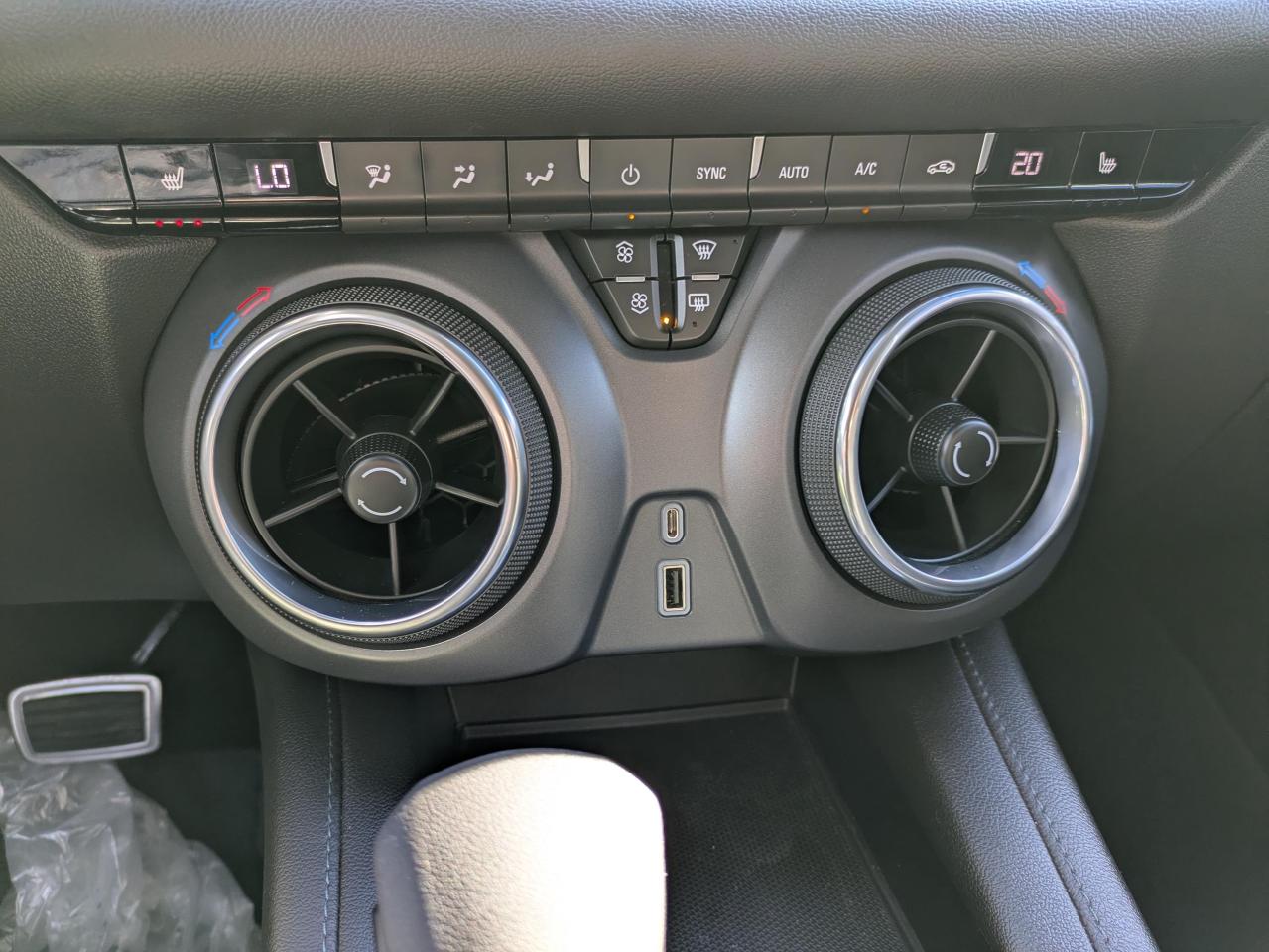 2021 Chevrolet Blazer 2LT AWD Photo