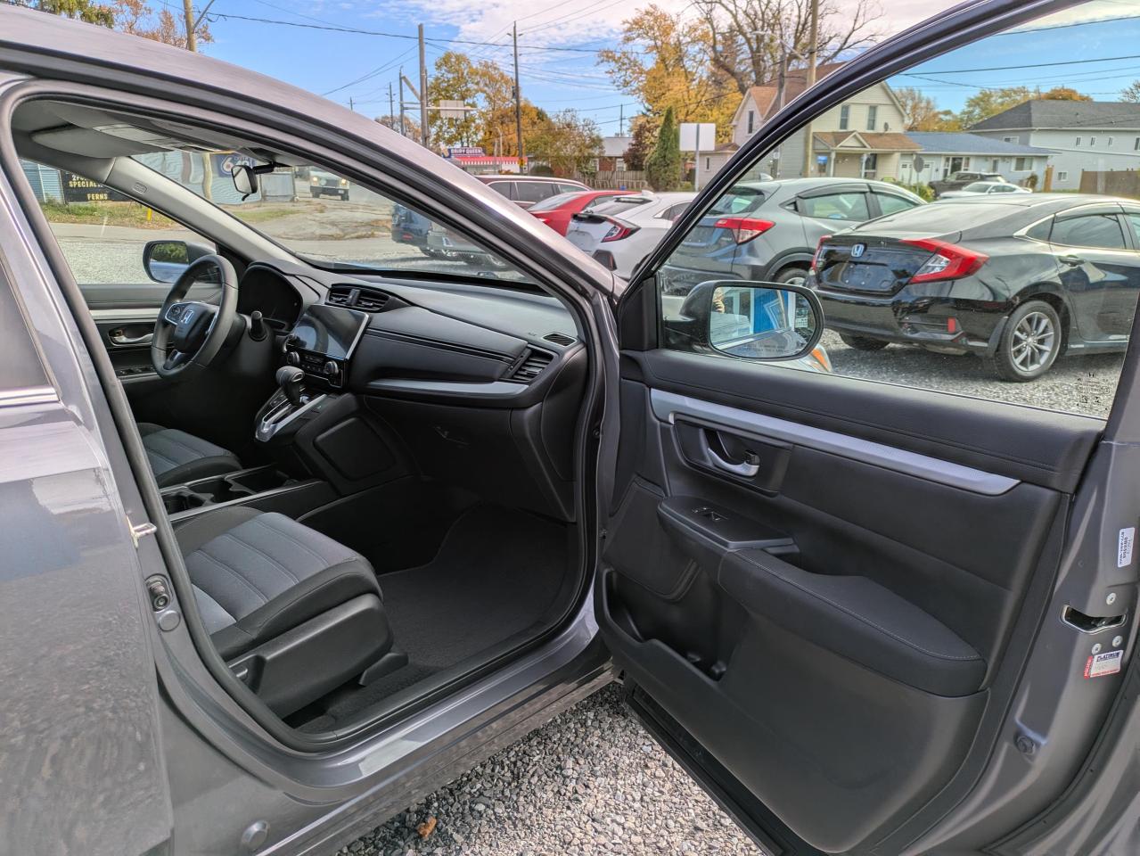2018 Honda CR-V LX AWD Photo
