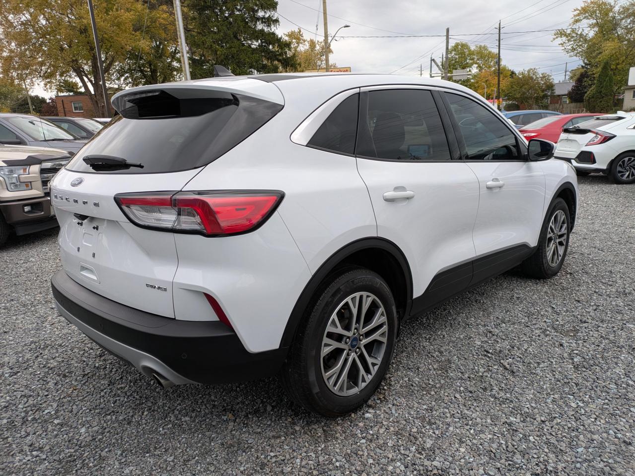 2022 Ford Escape SEL AWD Photo