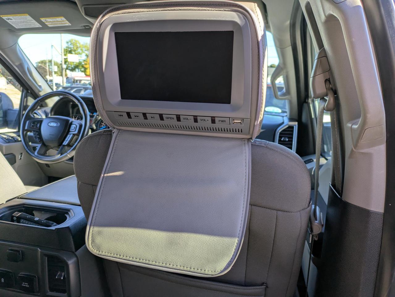 2017 Ford F-150 XLT XLT SUPERCREW 5.5-FT Photo