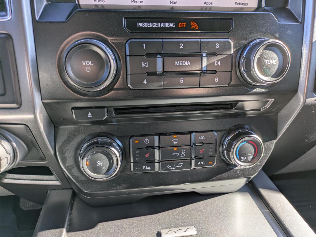 2017 Ford F-150 XLT XLT SUPERCREW 5.5-FT Photo