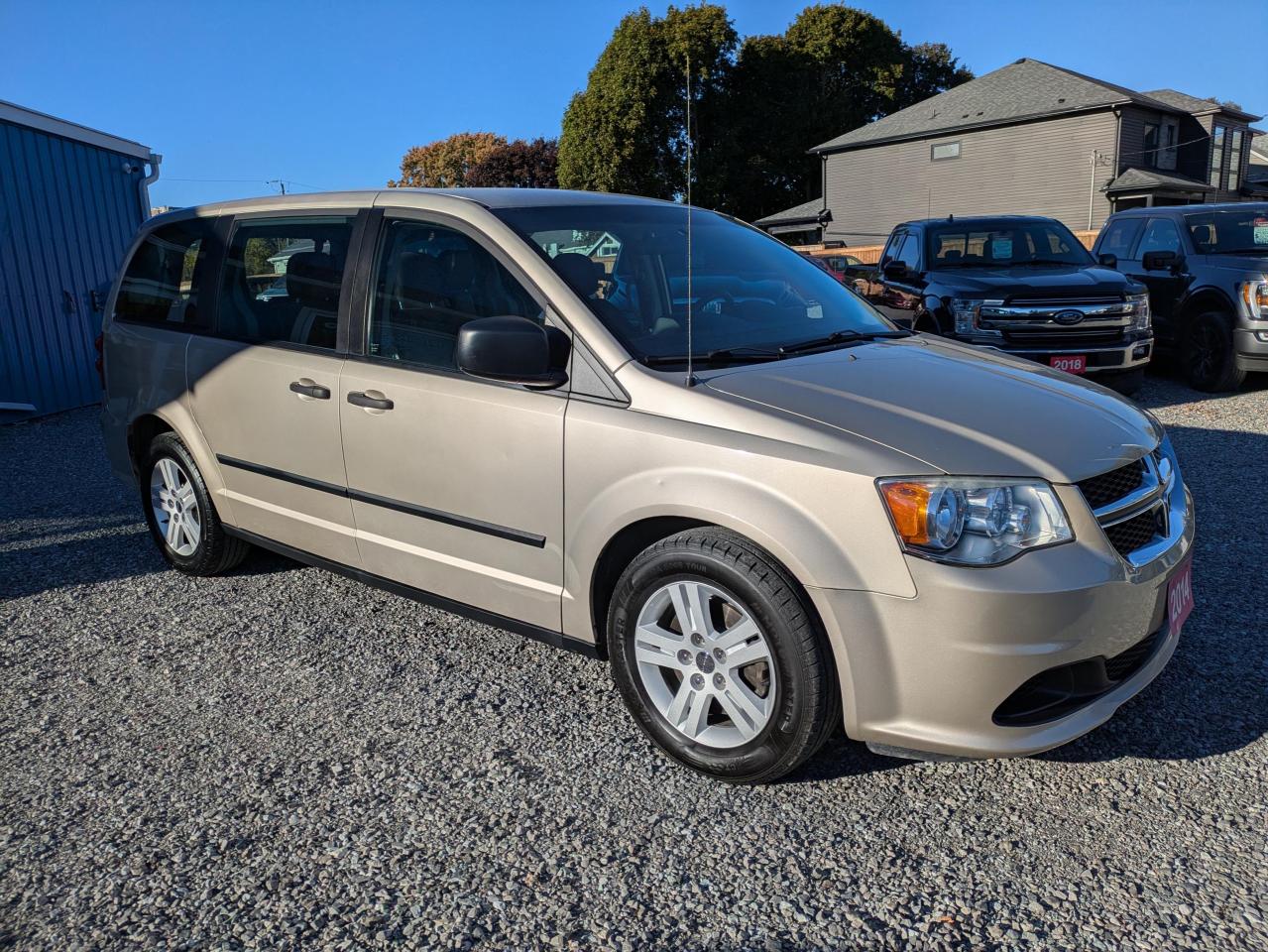2014 Dodge Grand Caravan SE Photo