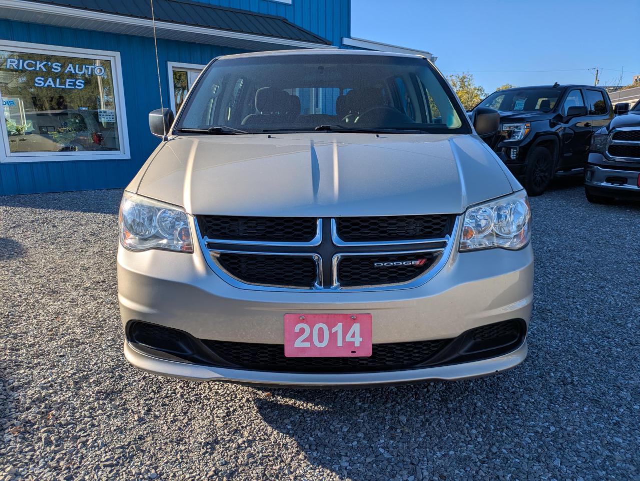 2014 Dodge Grand Caravan SE Photo