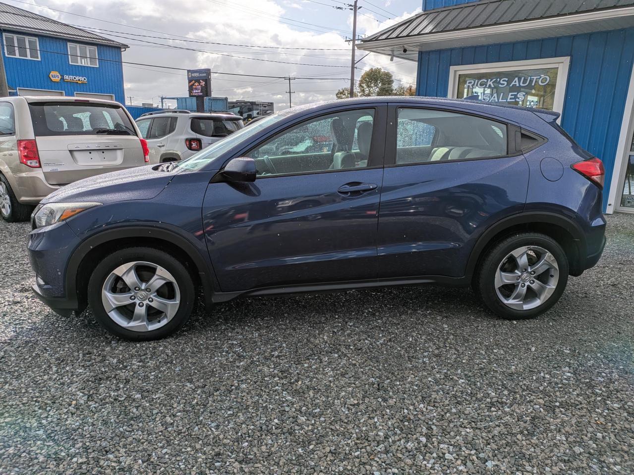 2016 Honda HR-V LX 4WD CVT Photo