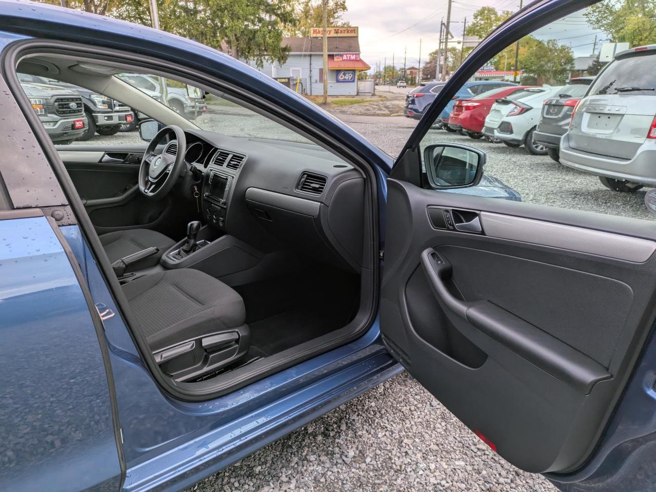 2016 Volkswagen Jetta 1.4T S 6A Photo