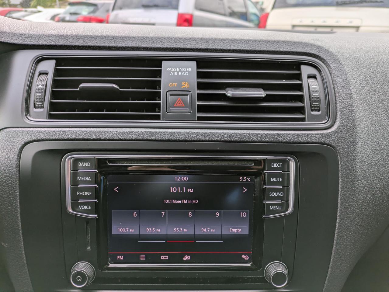 2016 Volkswagen Jetta 1.4T S 6A Photo