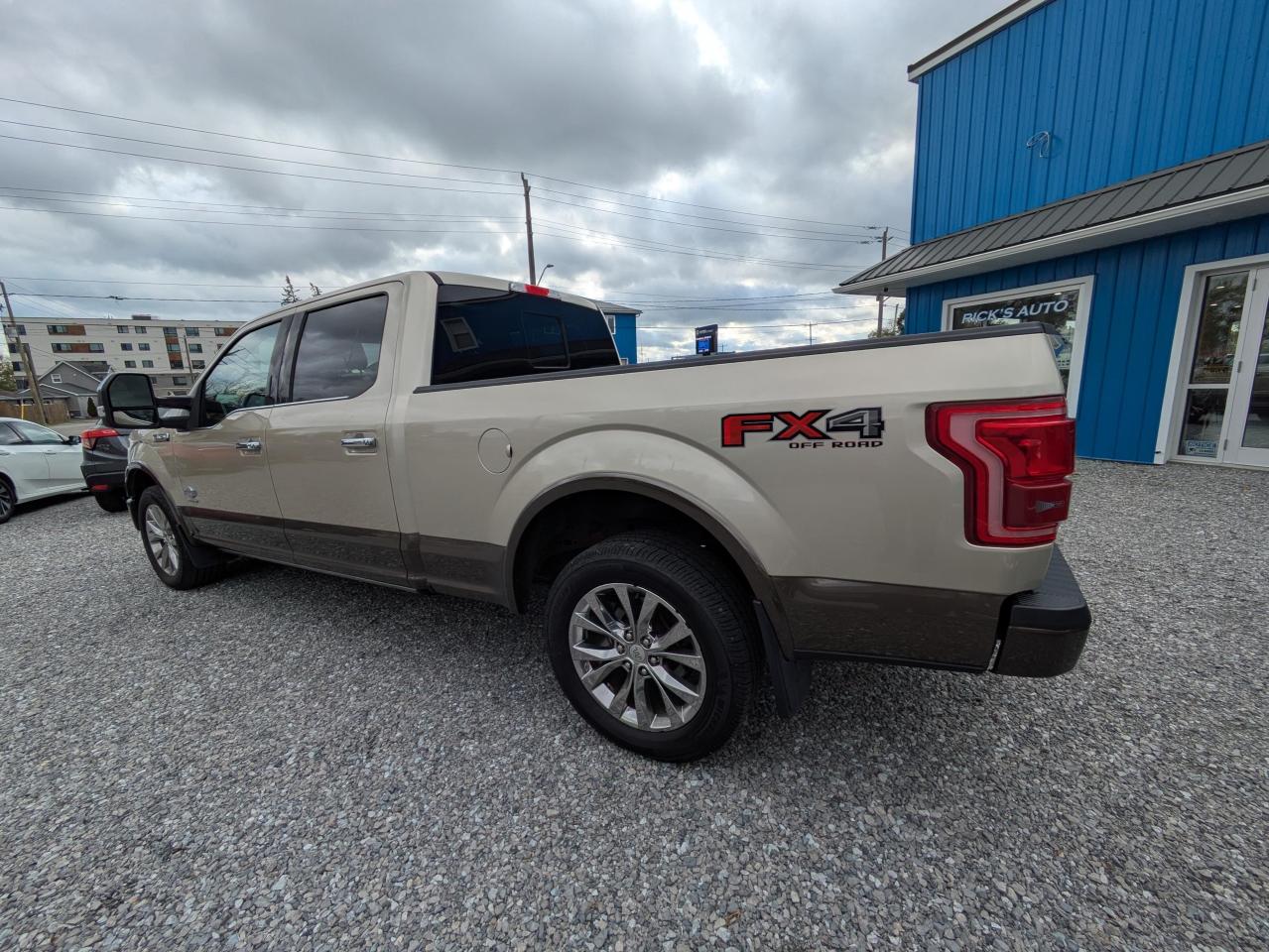 2017 Ford F-150 King Ranch KING-RANCH SUPERCREW Photo3