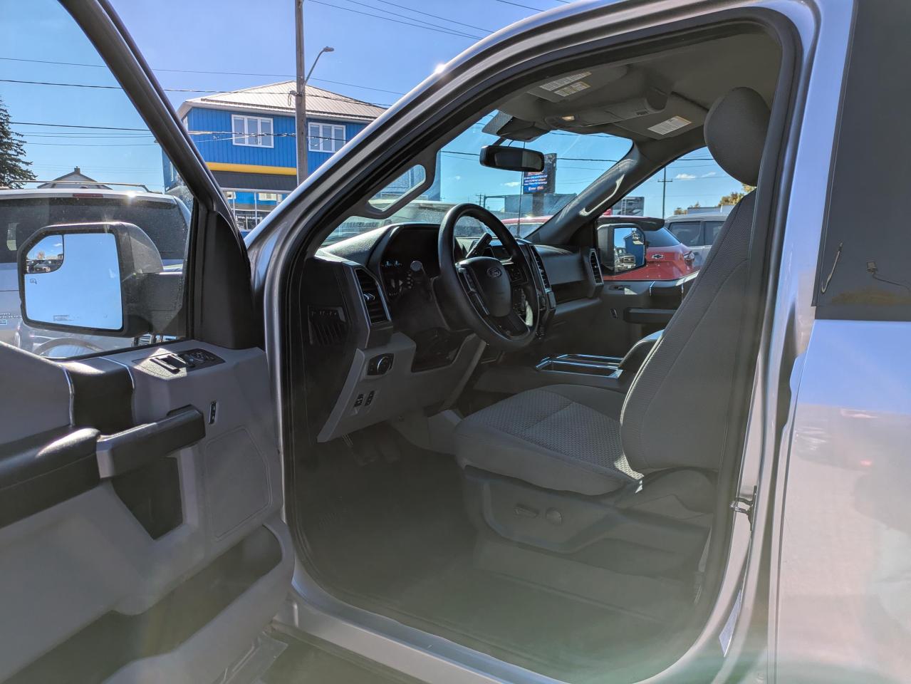 2020 Ford F-150 XLT XLT SUPERCREW 6.5-FT Photo