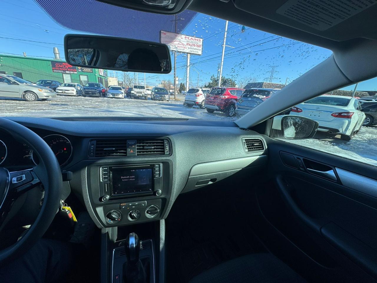 2016 Volkswagen Jetta Trendline Photo