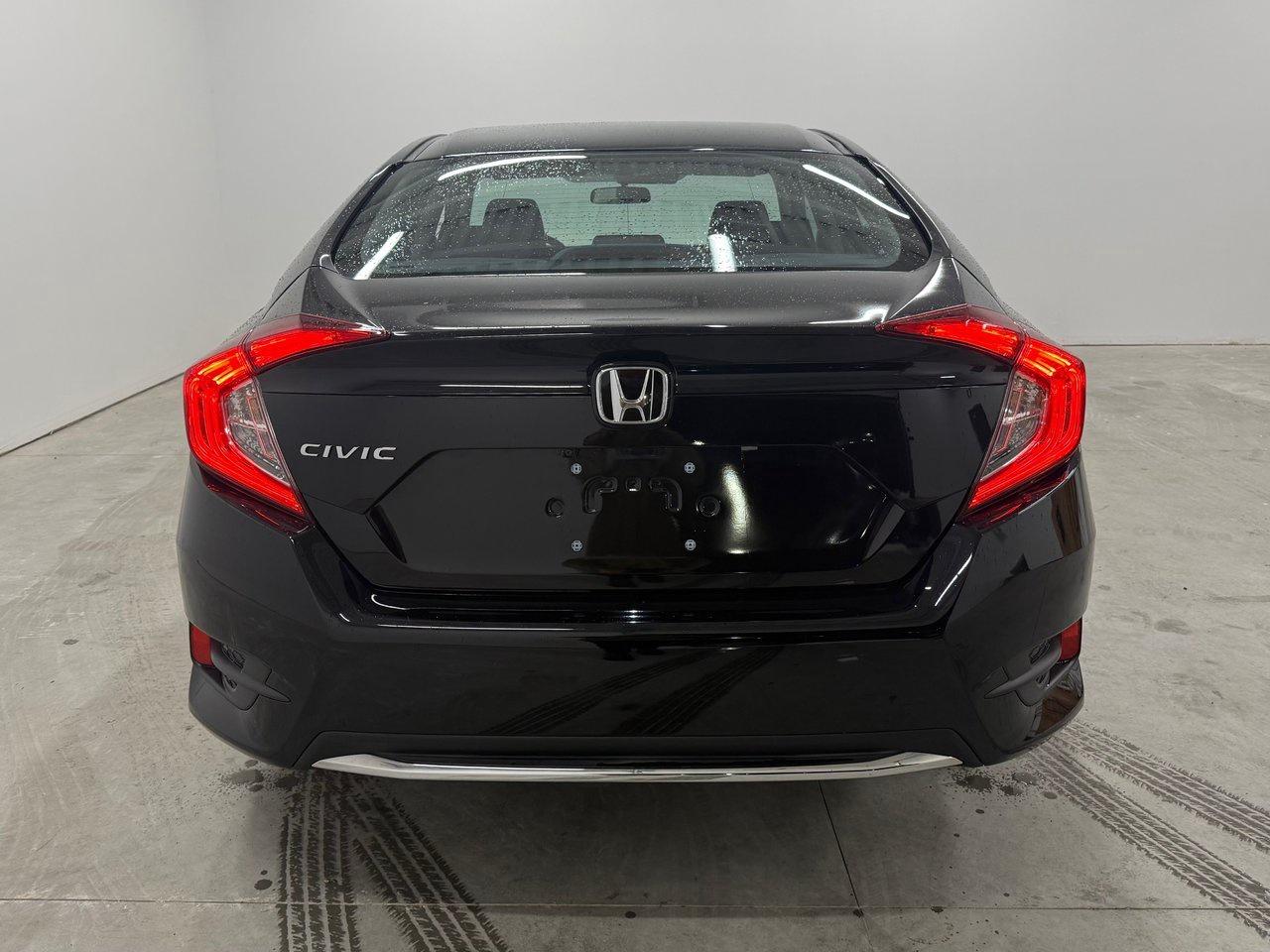 2020 Honda Civic SEDAN LX Photo