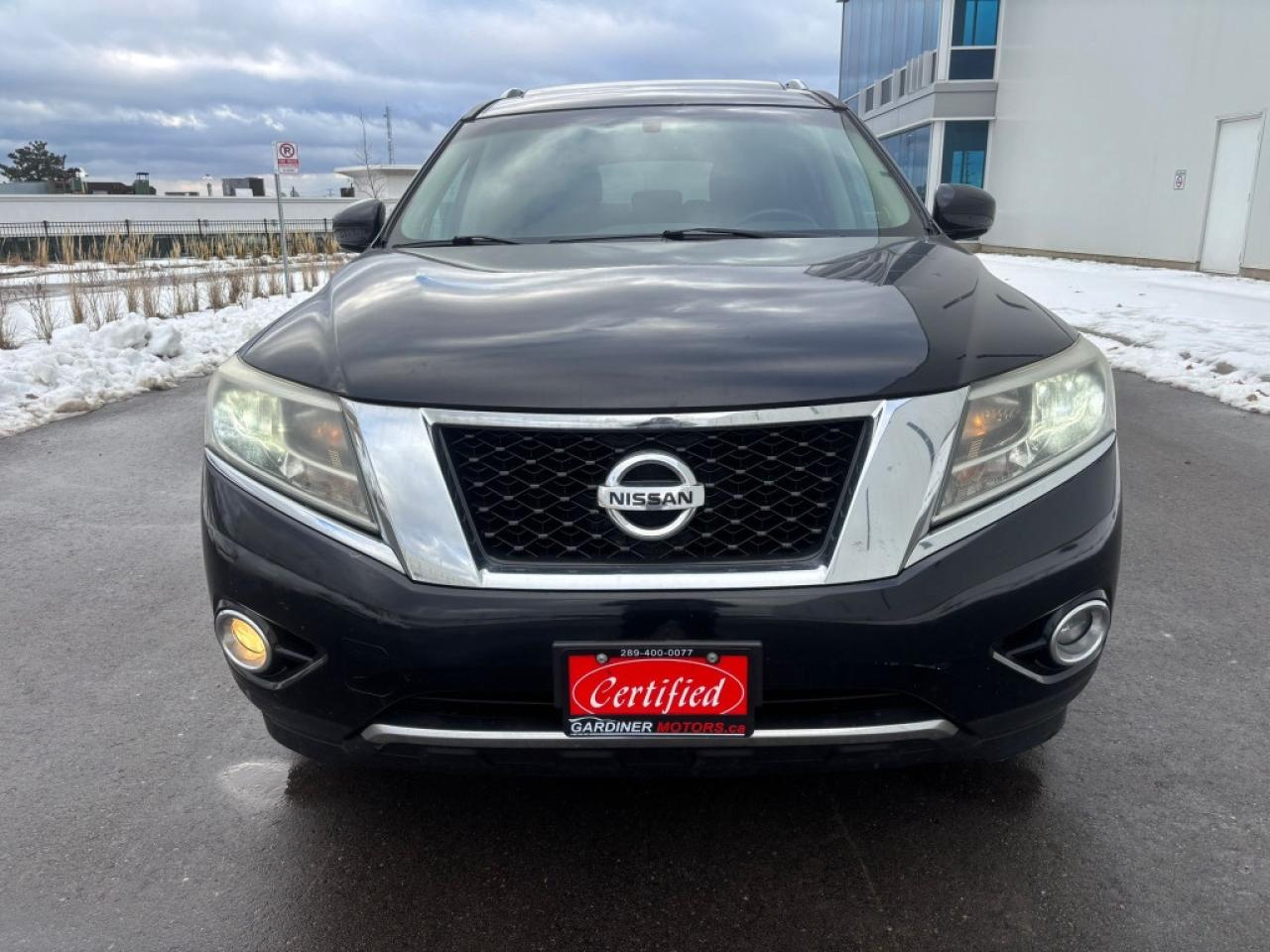 2013 Nissan Pathfinder SL 4dr 4x4 CVT Photo