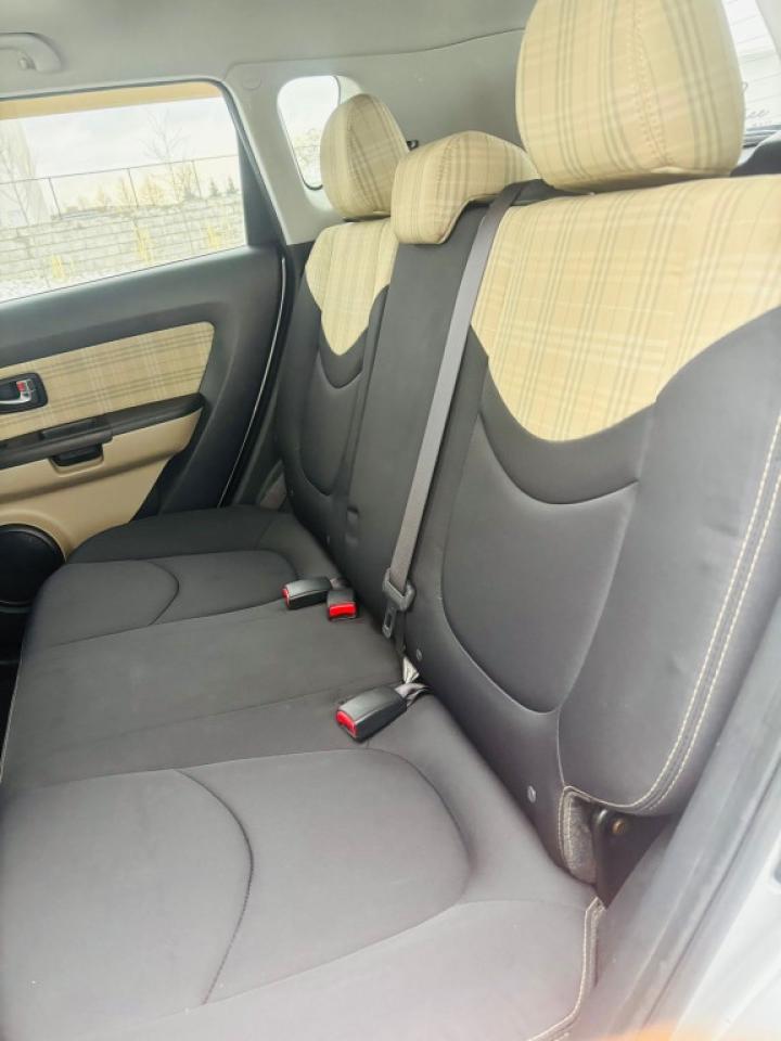 2012 Kia Soul 4dr 2.0L 4cyl Photo