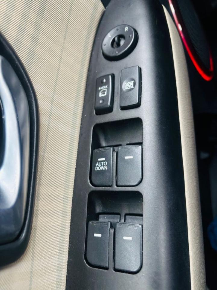 2012 Kia Soul 4dr 2.0L 4cyl Photo