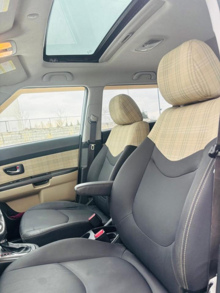 2012 Kia Soul 4dr 2.0L 4cyl Photo