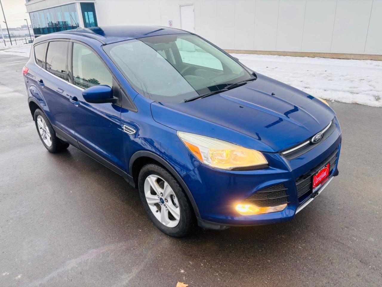 2014 Ford Escape SE 4dr Front-wheel Drive Automatic Photo2