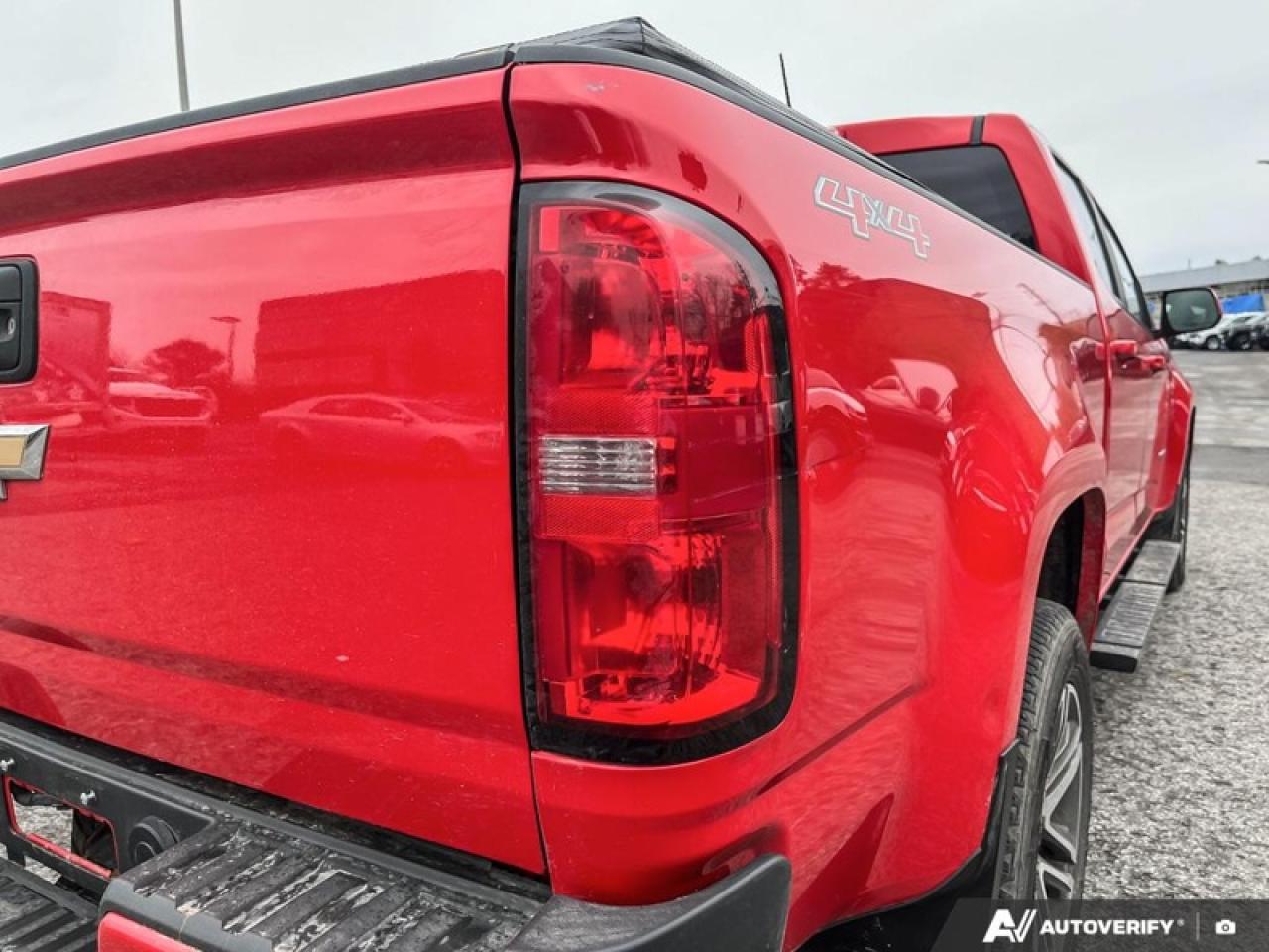 2020 Chevrolet Colorado Custom Special Edition  CUSTOM, CREW, 3.6 V6, 4X4 Photo