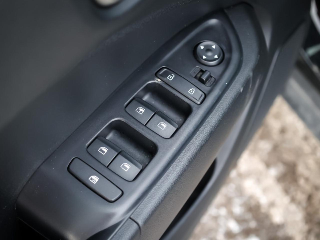 2024 Hyundai Venue Preferred  - Heated Seats -  Apple CarPlay Photo