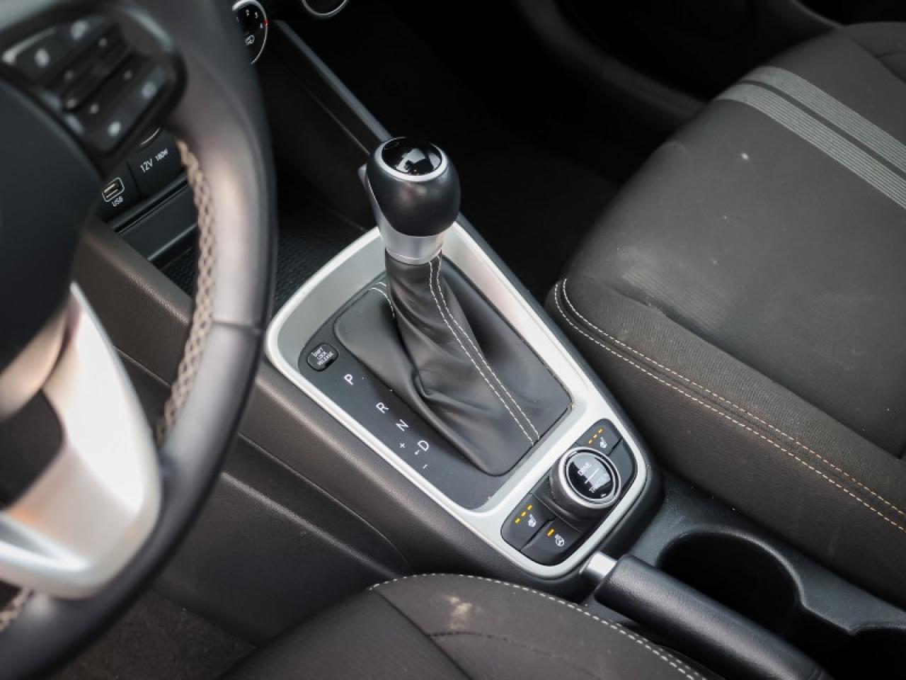 2024 Hyundai Venue Preferred  - Heated Seats -  Apple CarPlay Photo