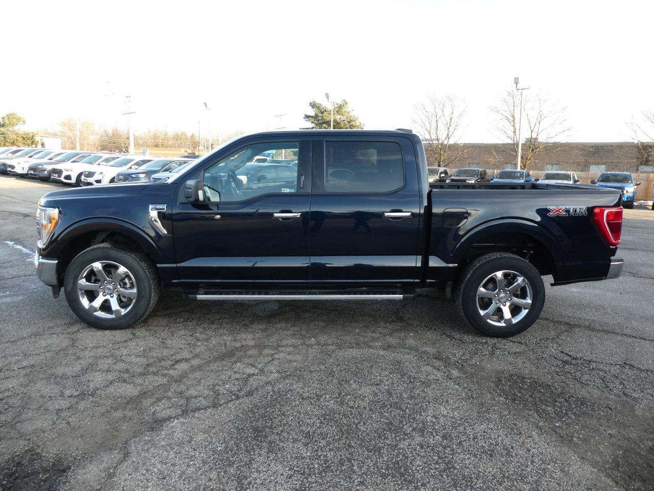 2022 Ford F-150 SUPERCREW XLT Photo