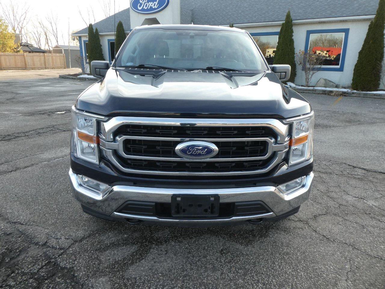 2022 Ford F-150 SUPERCREW XLT Photo