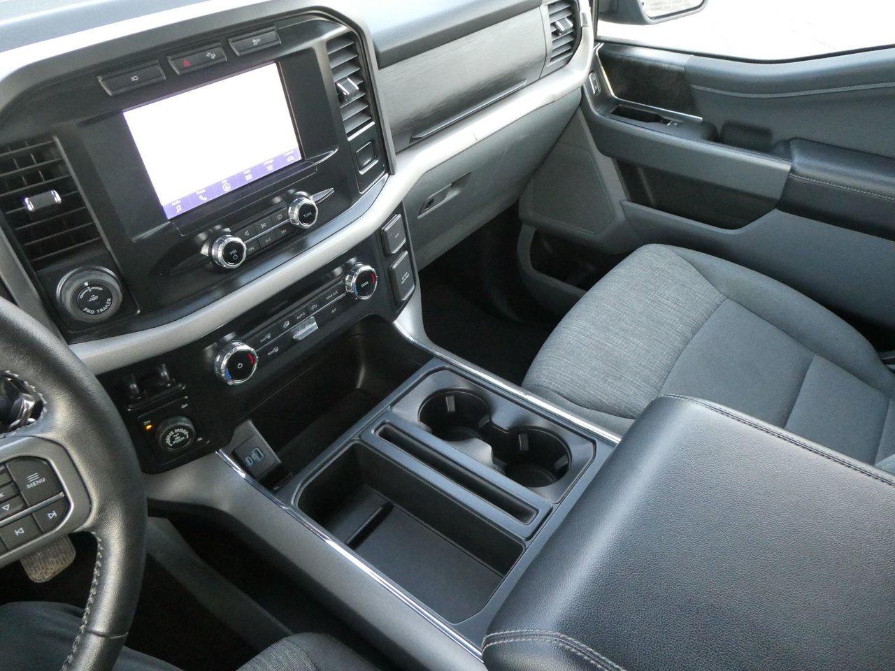 2022 Ford F-150 SUPERCREW XLT Photo