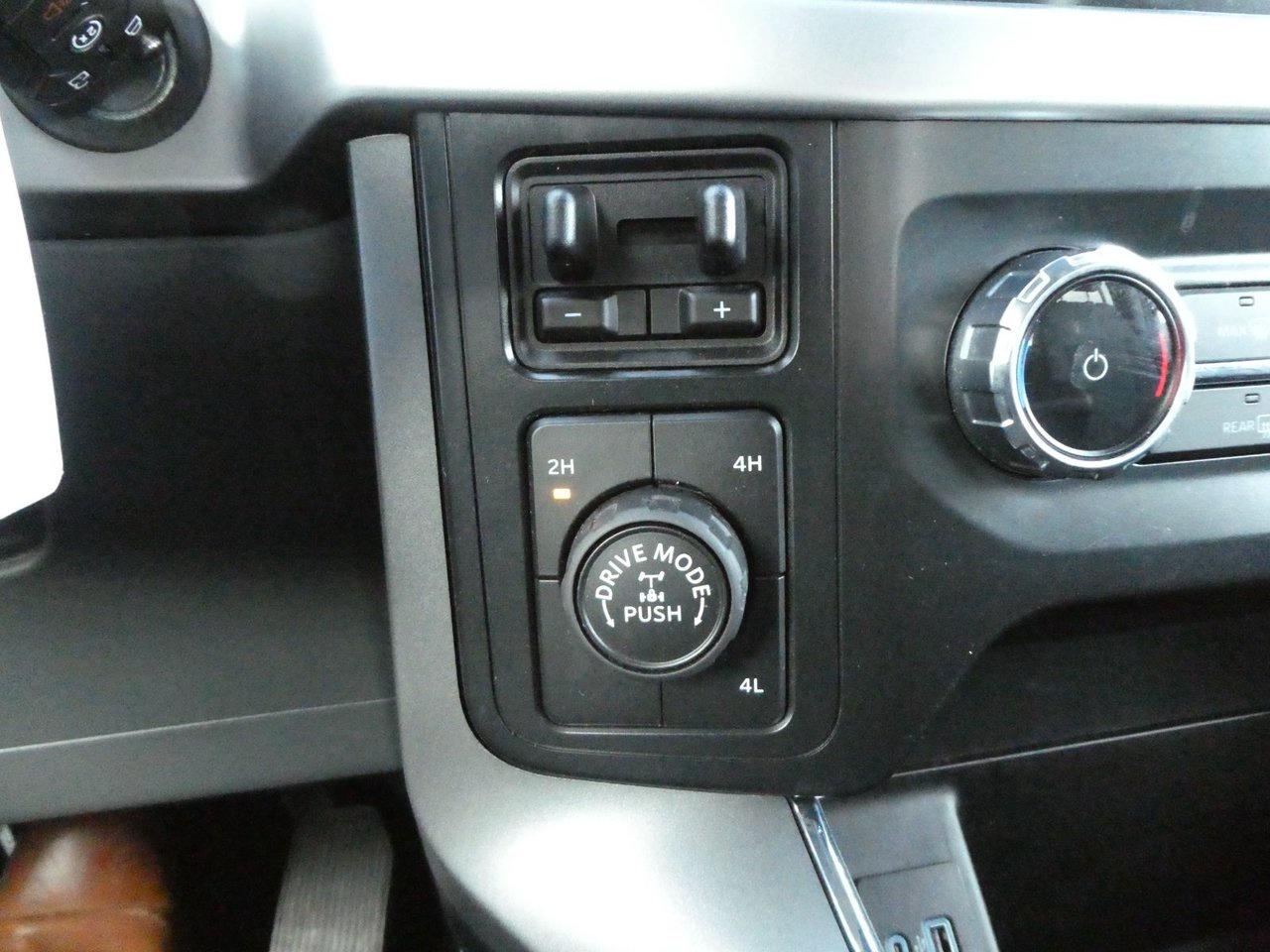 2022 Ford F-150 SUPERCREW XLT Photo