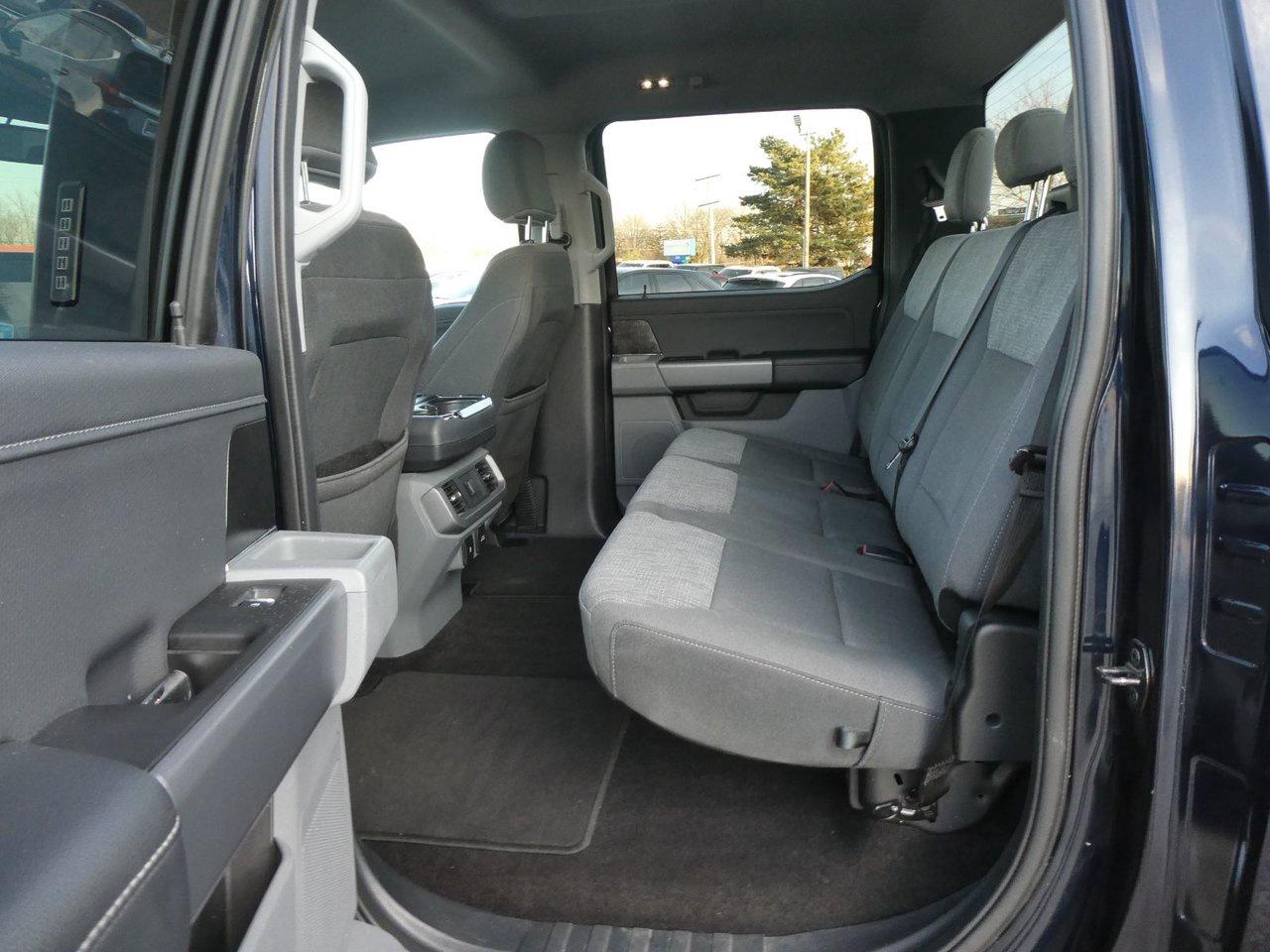 2022 Ford F-150 SUPERCREW XLT Photo