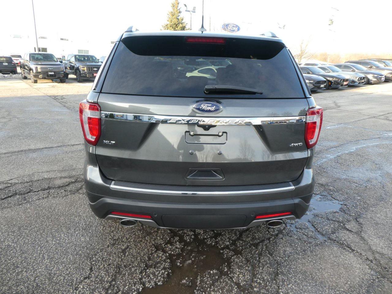 2018 Ford Explorer XLT XLT Photo