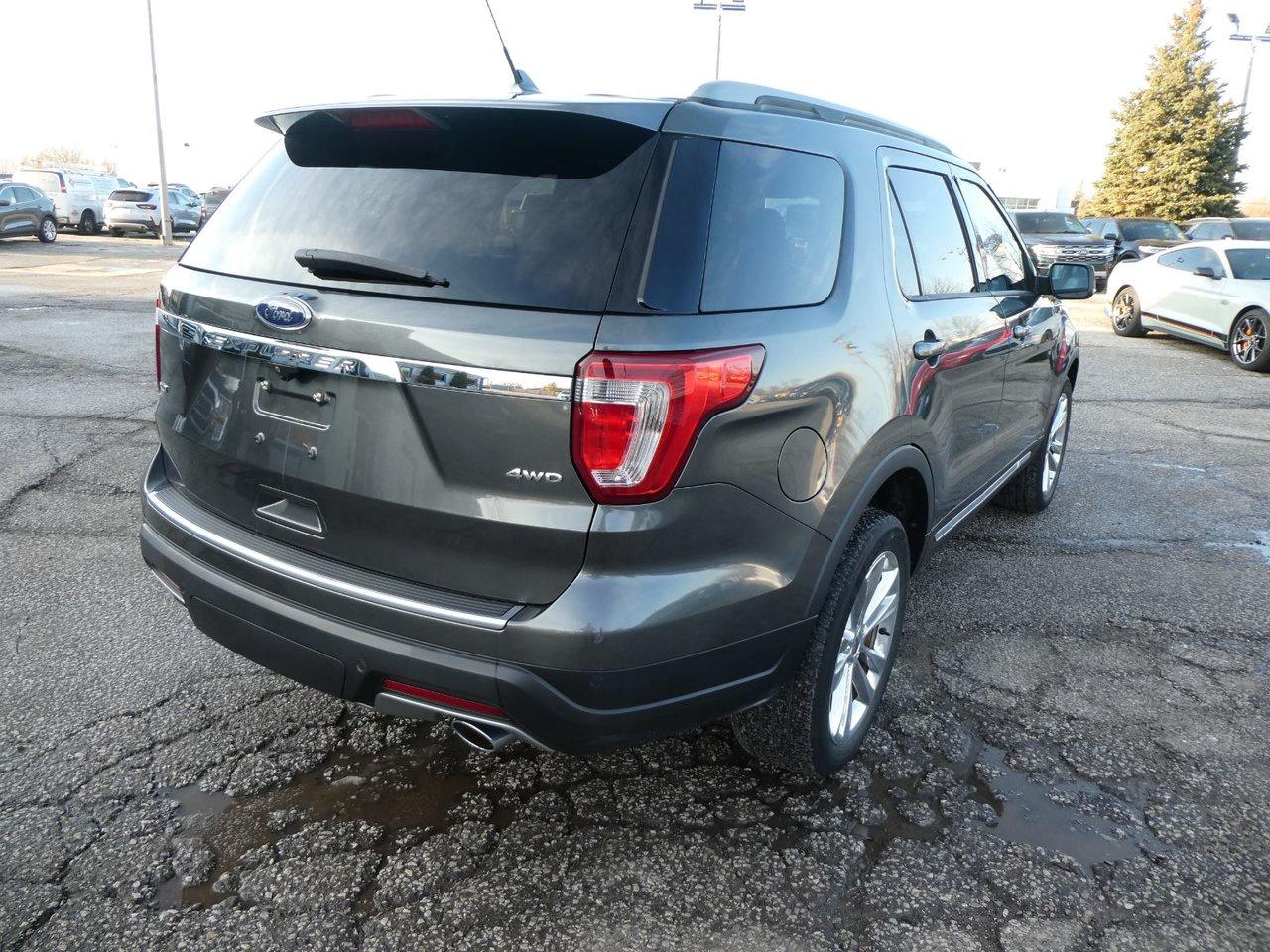 2018 Ford Explorer XLT XLT Photo