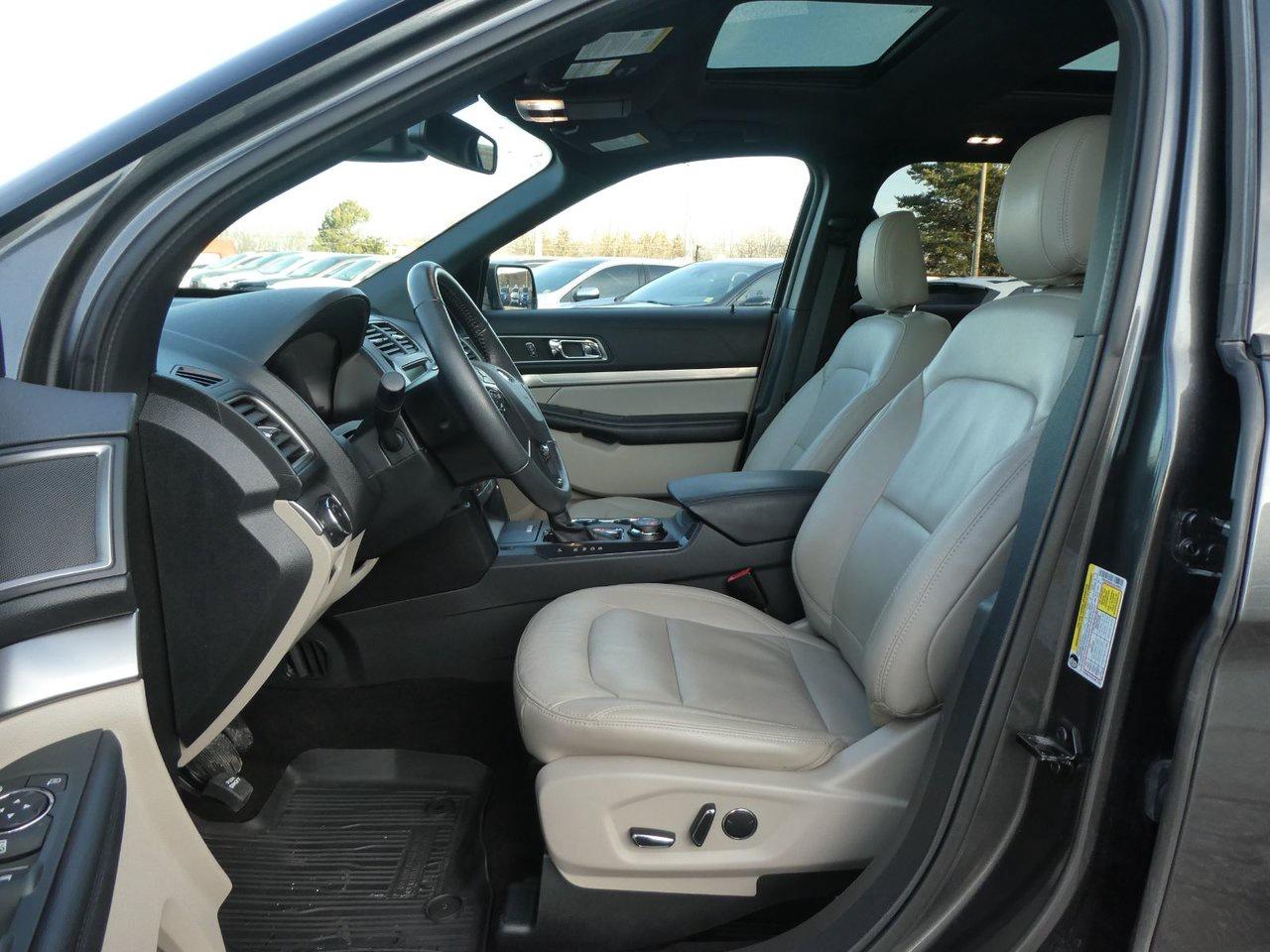 2018 Ford Explorer XLT XLT Photo