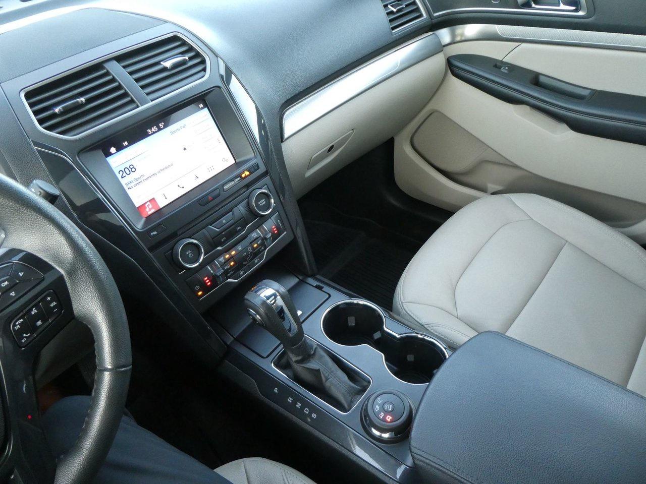 2018 Ford Explorer XLT XLT Photo