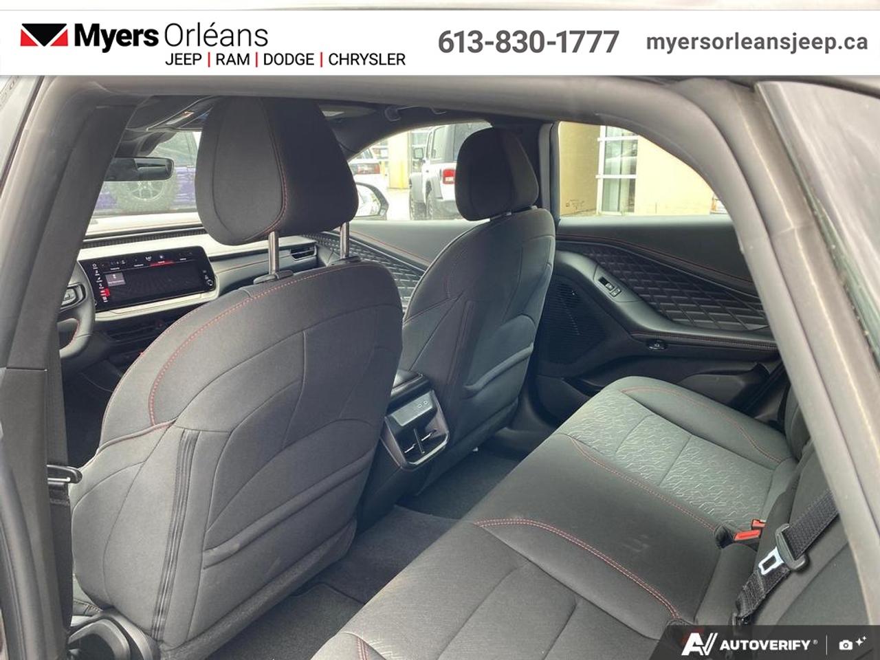 2026 Dodge Charger R/T 4-Door   -  Remote Start - 420 HP Photo