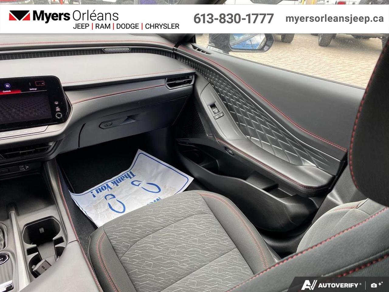 2026 Dodge Charger R/T 4-Door   -  Remote Start - 420 HP Photo