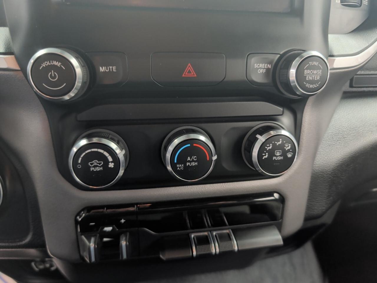2022 RAM 2500 Big Horn  - Apple CarPlay -  Android Auto - $155.92 /Wk Photo