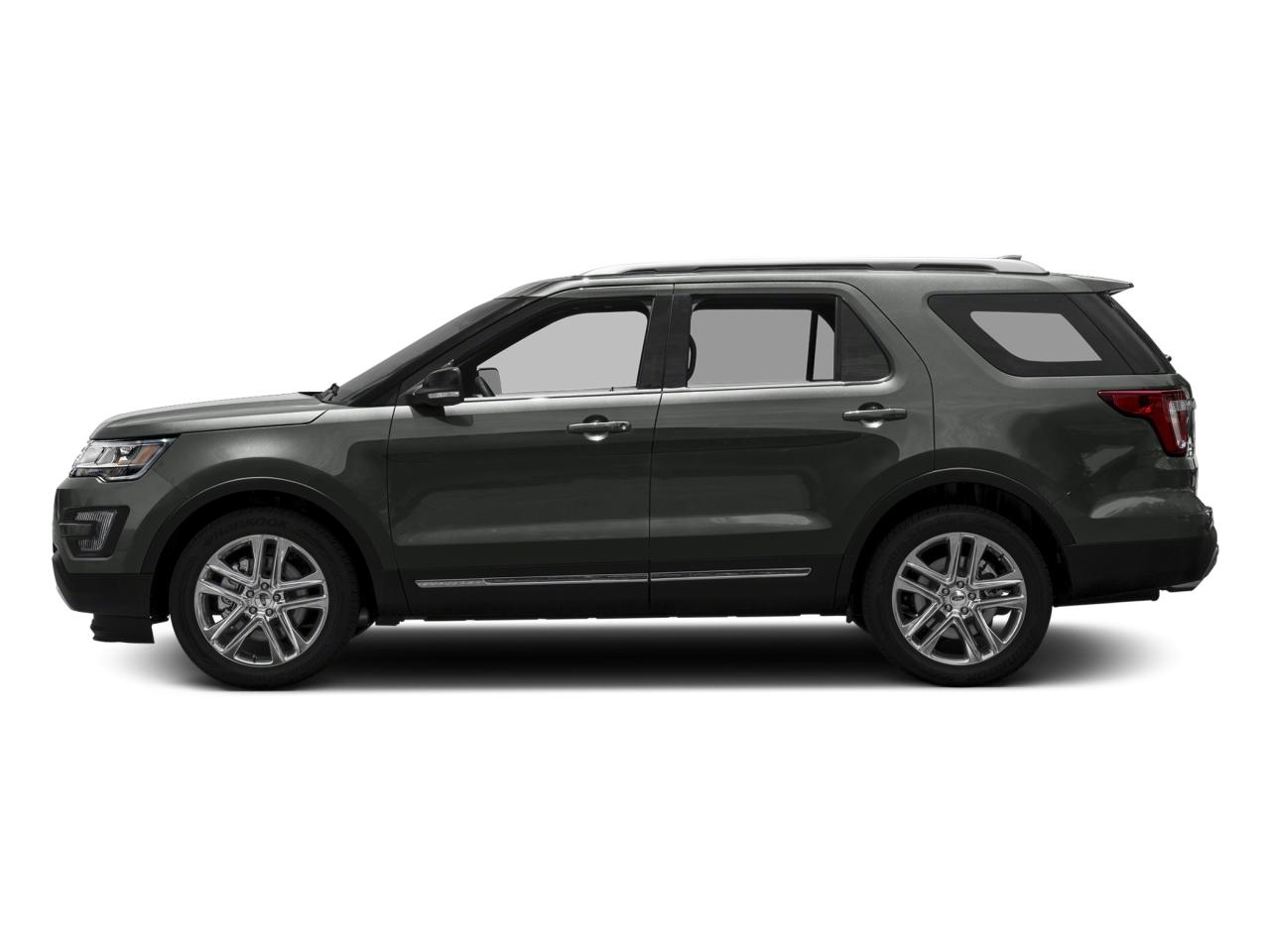 2016 Ford Explorer XLT Photo2