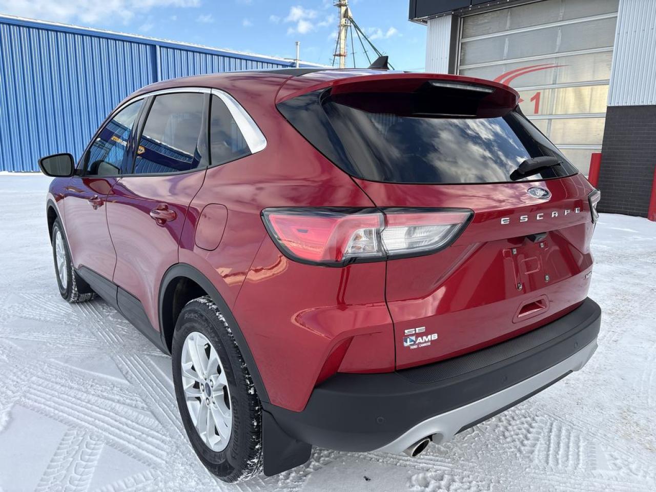 2022 Ford Escape SE Photo4