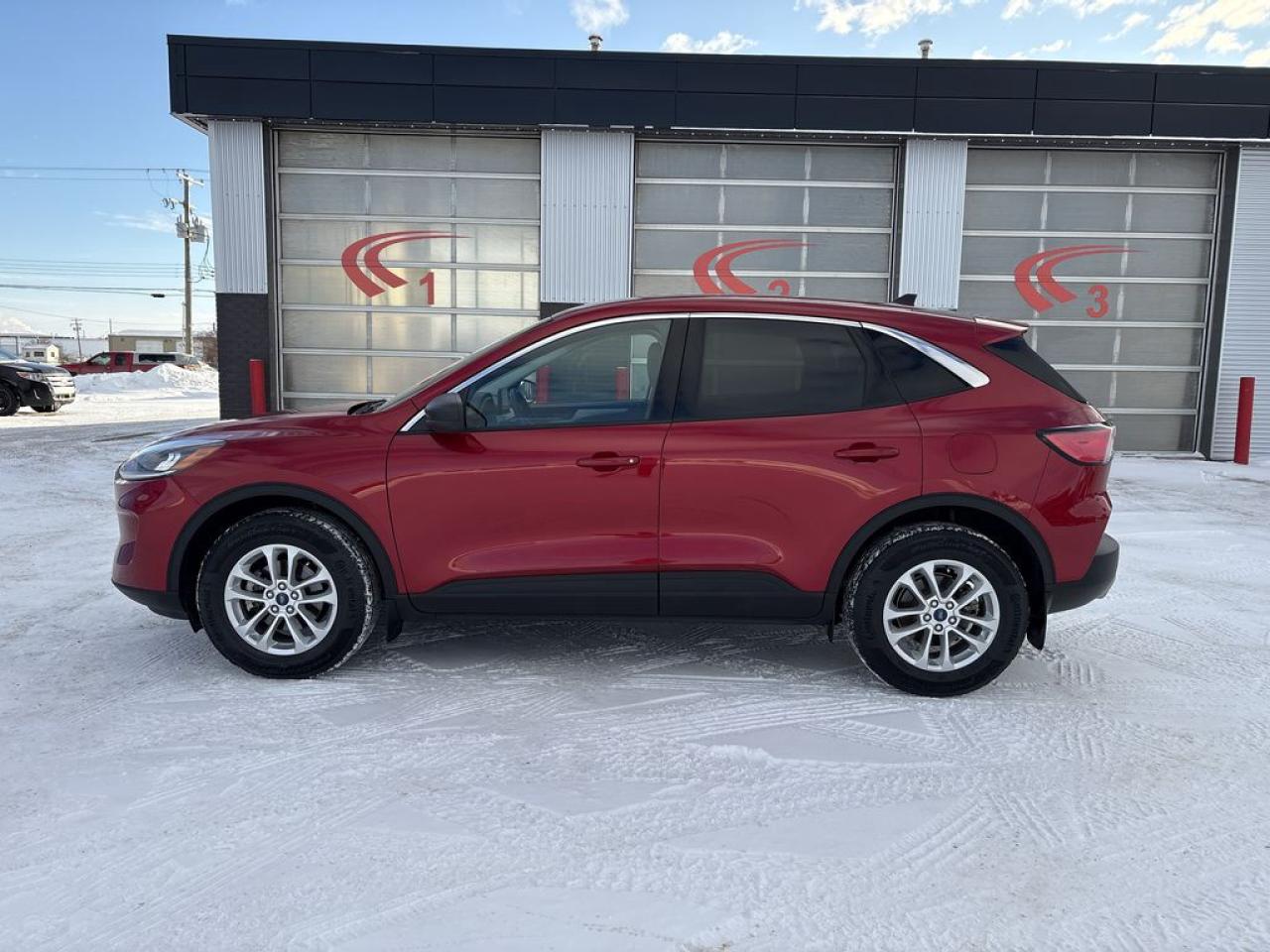 2022 Ford Escape SE Photo3